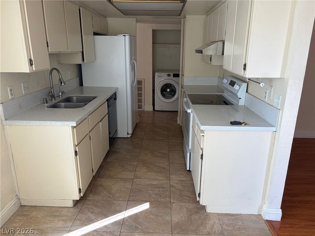 4351 Gannet Circle 168, Las Vegas, NV 89103