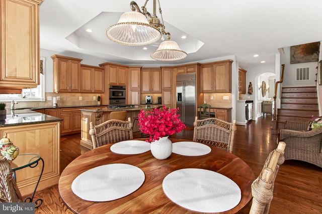 3555 EARLY WOODLAND PL, Fairfax, VA 22031