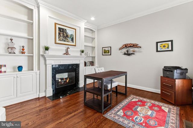 3555 EARLY WOODLAND PL, Fairfax, VA 22031