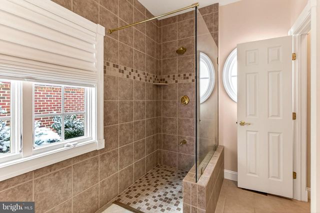 3555 EARLY WOODLAND PL, Fairfax, VA 22031