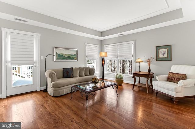 3555 EARLY WOODLAND PL, Fairfax, VA 22031