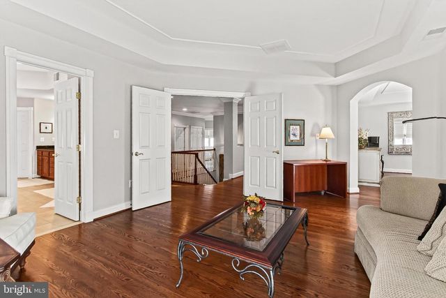 3555 EARLY WOODLAND PL, Fairfax, VA 22031