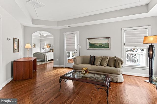 3555 EARLY WOODLAND PL, Fairfax, VA 22031