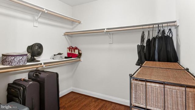 3555 EARLY WOODLAND PL, Fairfax, VA 22031