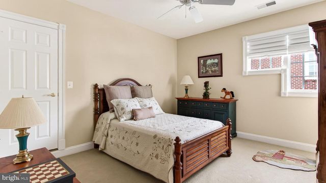 3555 EARLY WOODLAND PL, Fairfax, VA 22031