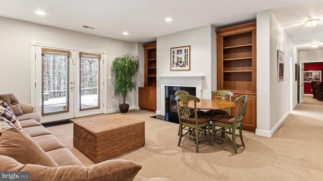 3555 EARLY WOODLAND PL, Fairfax, VA 22031