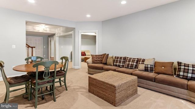 3555 EARLY WOODLAND PL, Fairfax, VA 22031