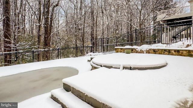 3555 EARLY WOODLAND PL, Fairfax, VA 22031