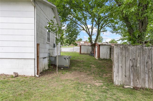 505 W Sherman Avenue, Harrison, AR 72601