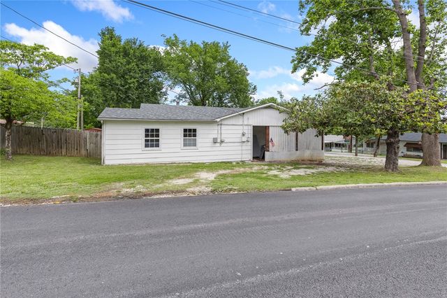 505 W Sherman Avenue, Harrison, AR 72601