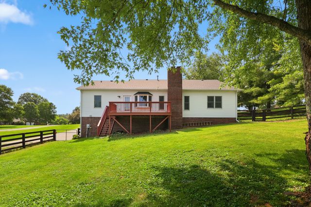 1035 Highview Drive, Lawrenceburg, KY 40342