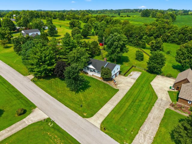 1035 Highview Drive, Lawrenceburg, KY 40342