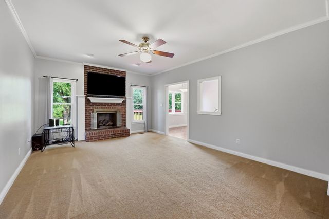 1035 Highview Drive, Lawrenceburg, KY 40342