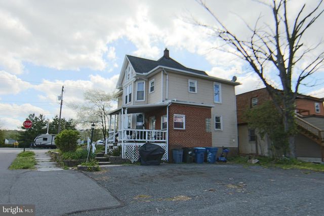 546 2ND ST, Highspire, PA 17034