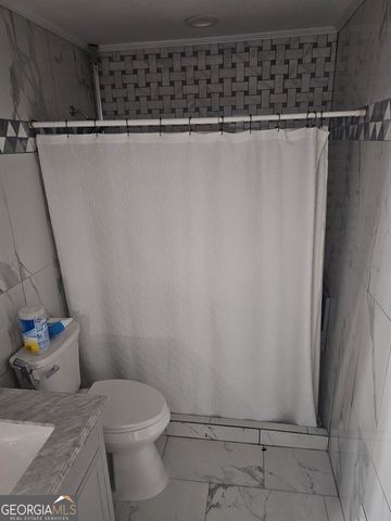 215 Carl Parker Road, Hampton, GA 30228