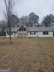 215 Carl Parker Road, Hampton, GA 30228