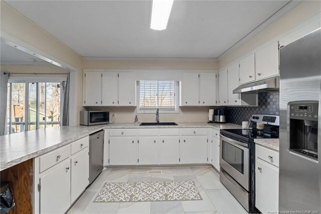 380 Kittery Point, Sanford, NC 27332