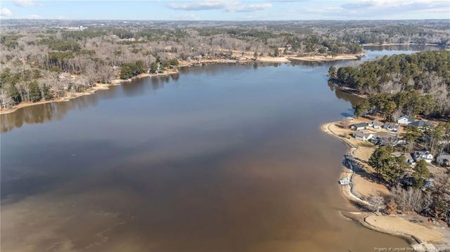 380 Kittery Point, Sanford, NC 27332