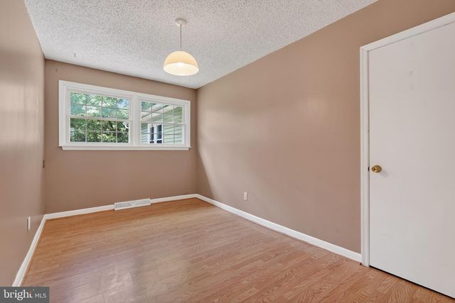 11 WALDEN RD, Marlton, NJ 08053