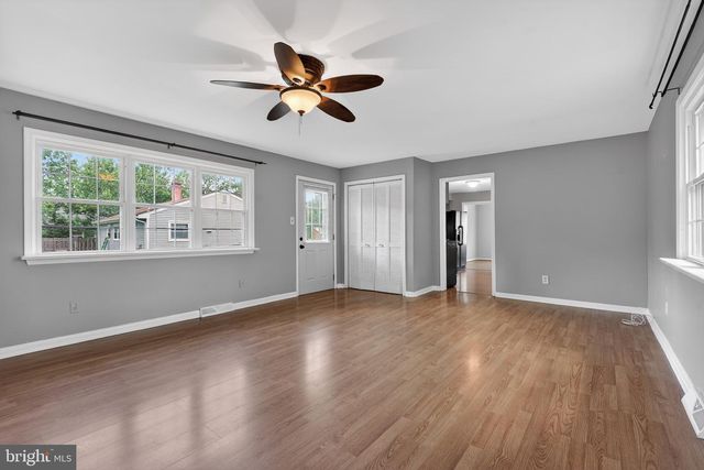 11 WALDEN RD, Marlton, NJ 08053