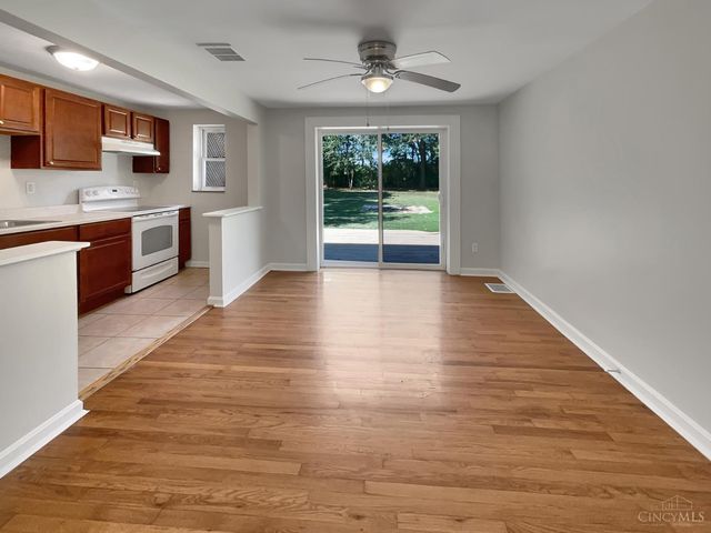 1142 Will O Ee Drive, Pierce Twp, OH 45102