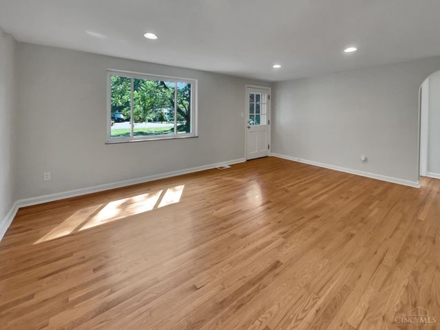 1142 Will O Ee Drive, Pierce Twp, OH 45102