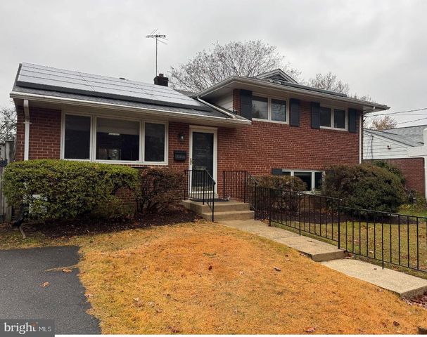 10309 CONOVER DR, Silver Spring, MD 20902
