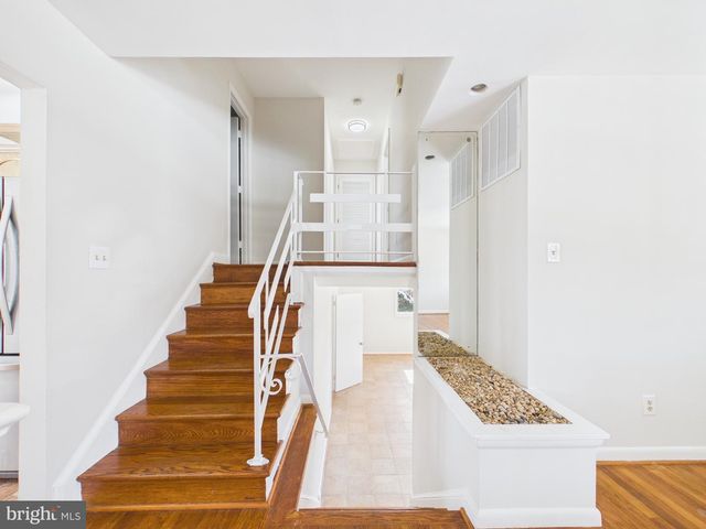 10309 CONOVER DR, Silver Spring, MD 20902