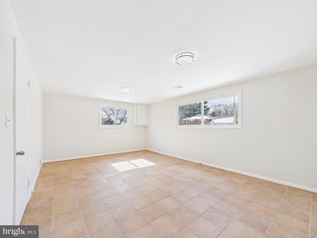 10309 CONOVER DR, Silver Spring, MD 20902