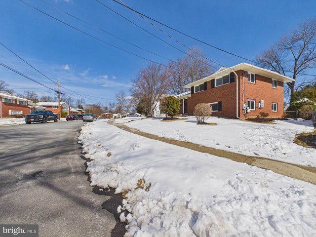 10309 CONOVER DR, Silver Spring, MD 20902