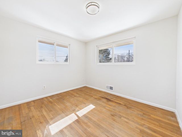 10309 CONOVER DR, Silver Spring, MD 20902