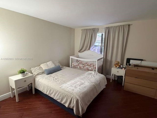 9417 Fontainebleau Blvd 212-27, Miami, FL 33172