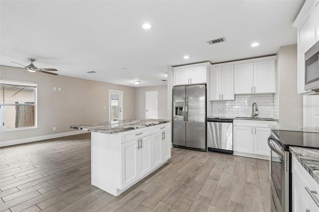 310 E CLINTON STREET, Tampa, FL 33604