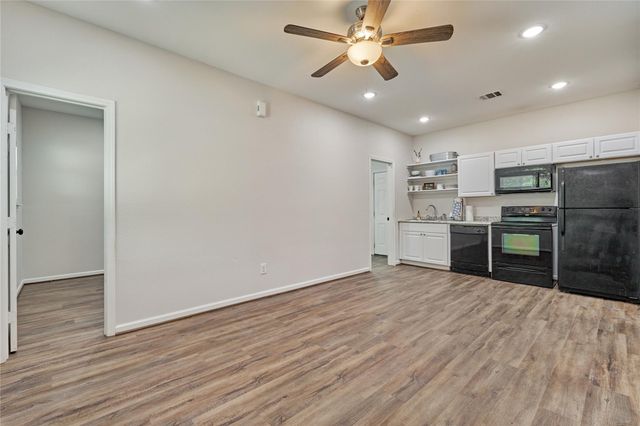 18147 Firepine Lane, Montgomery, TX 77356