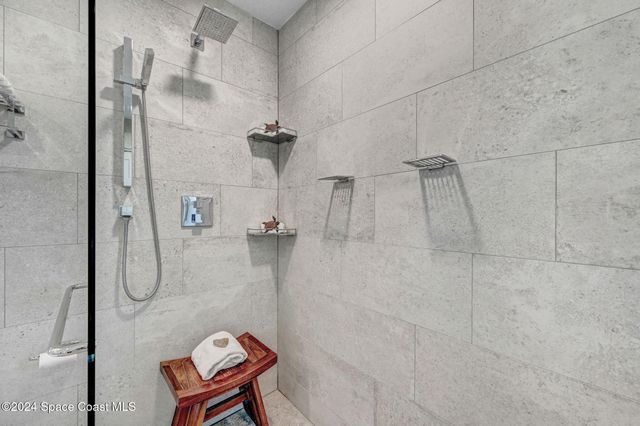 379 Hiawatha Way, Melbourne Beach, FL 32951