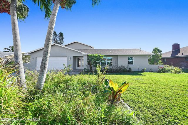 379 Hiawatha Way, Melbourne Beach, FL 32951