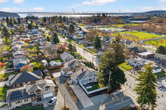 2120 12th Street, Anacortes, WA 98221