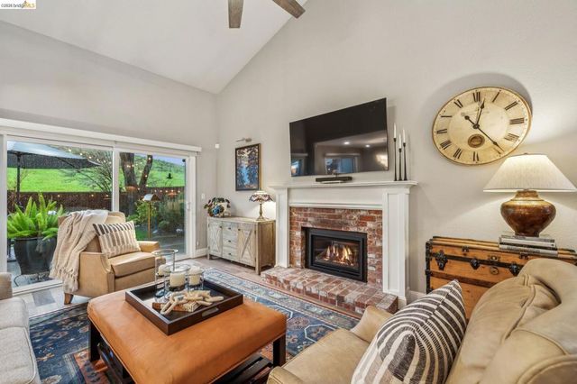 2090 Shady Creek Pl., Danville, CA 94526