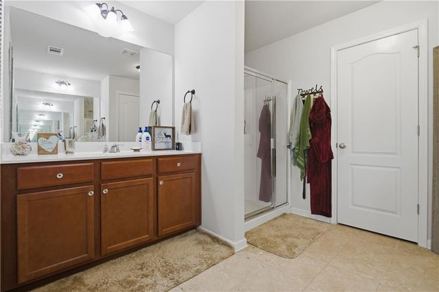 2880 Cooper Brook Drive, Snellville, GA 30078