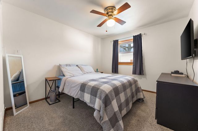 3910 W 106th Lane, Crown Point, IN 46307