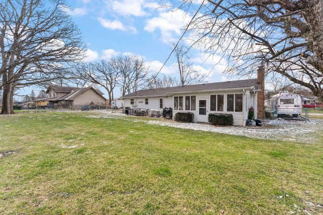 3910 W 106th Lane, Crown Point, IN 46307