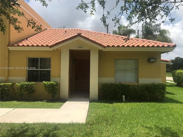 3825 NW 90th Ave 3825, Sunrise, FL 33351