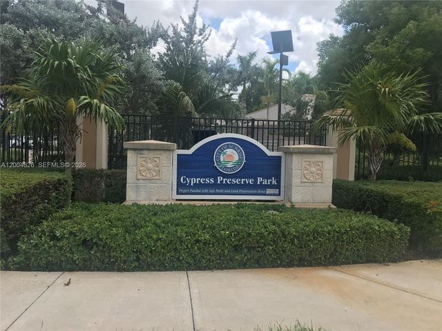 3825 NW 90th Ave 3825, Sunrise, FL 33351