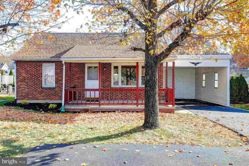 Image 1 of property listing at 2515 N GEORGE ST, York, PA 17406