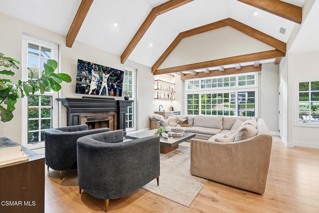 1439 Windy Mountain Avenue, Westlake Village, CA 91362