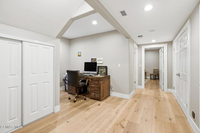 1439 Windy Mountain Avenue, Westlake Village, CA 91362