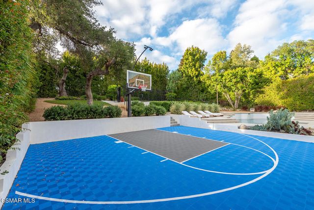 1439 Windy Mountain Avenue, Westlake Village, CA 91362