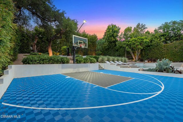 1439 Windy Mountain Avenue, Westlake Village, CA 91362