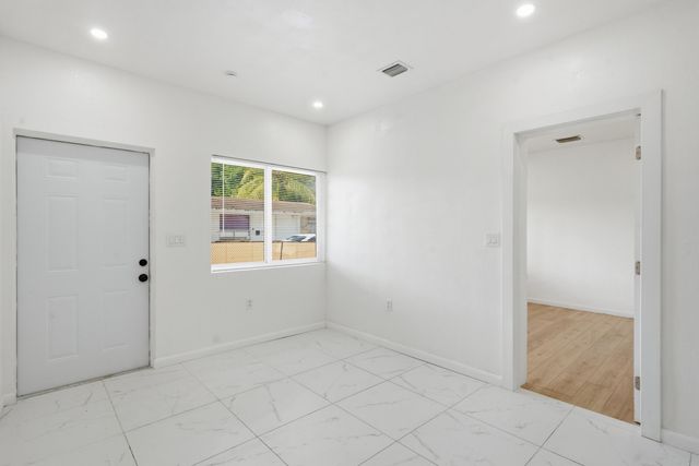 340 SW 11th Avenue 2a, Hallandale Beach, FL 33009