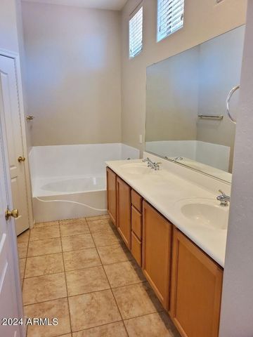 1864 W Olive, Chandler, AZ 85248